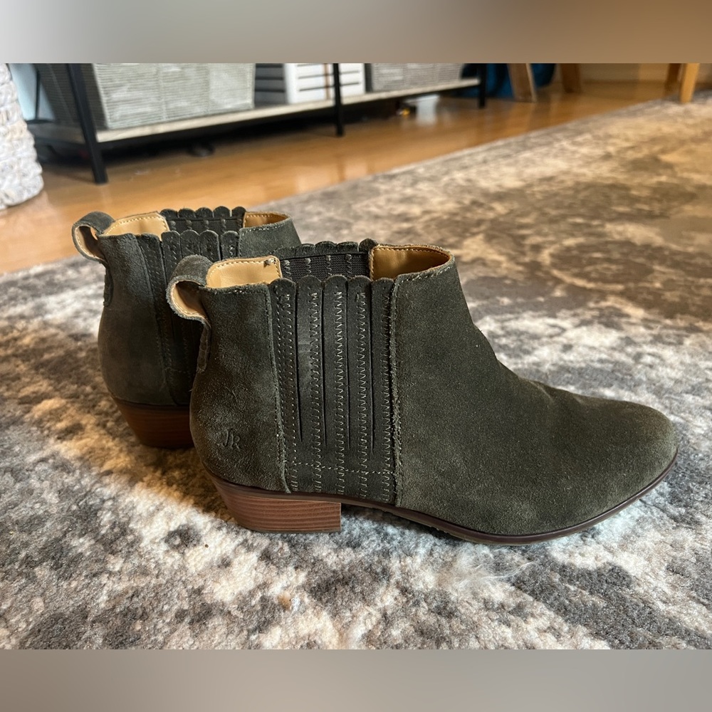 Jack Rogers ankle boots